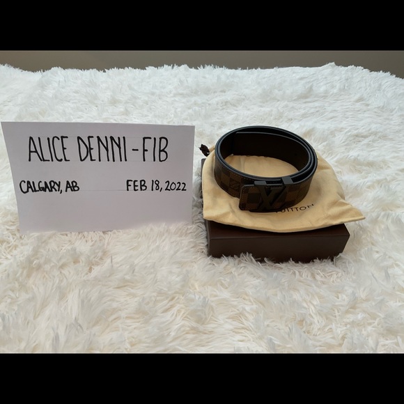 SOLD!! SOLD!!! SOLD!! LOUIS VUITTON INITIALES BELT 40MM - Picture 6 of 6